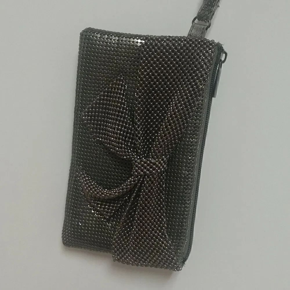 Mesh Metal Bow Wristlet